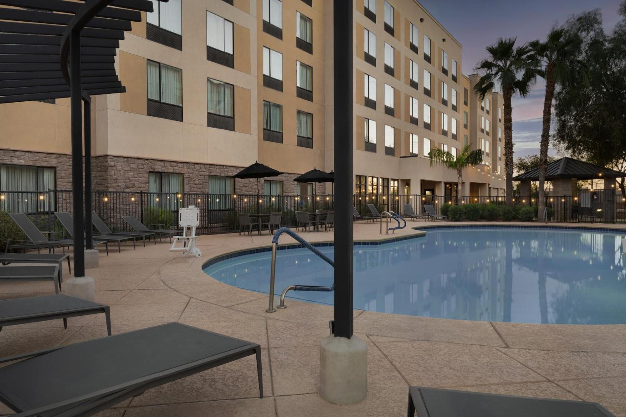 Residence Inn Phoenix North Happy Valley Экстерьер фото